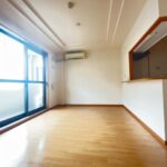 リビング (居間)