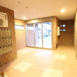 毎日通るエントランスはこのようになっています