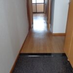 玄関 (玄関)