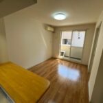 リビング (居間)