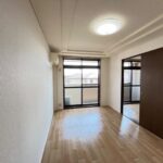 リビング (居間)