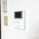 カメラ付インターホン (内装)